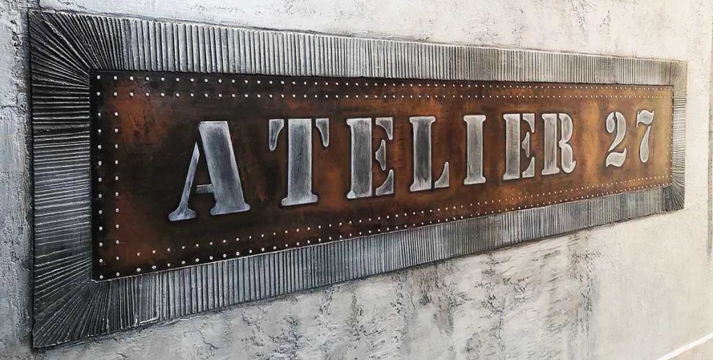 enseignes professionnelles murs métal restaurants, brasseries décorateur d'intérieur BA13