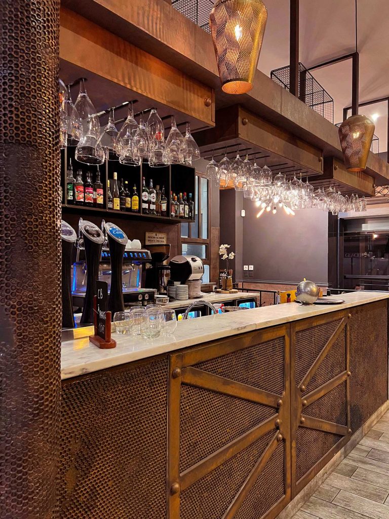 bar style industriel