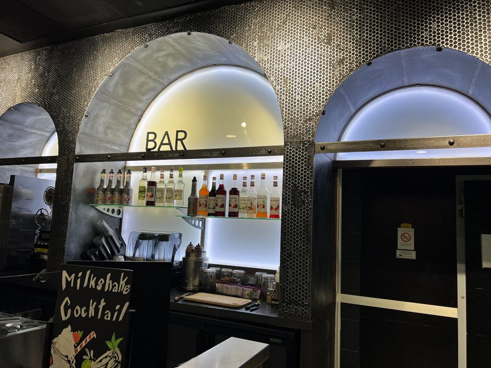 Bars et pubs style industriel